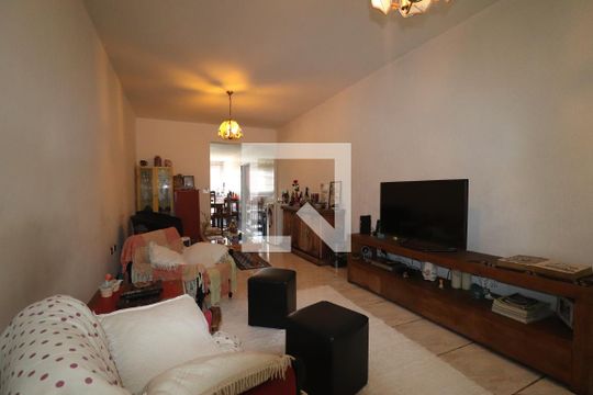 Sala de casa à venda com 3 quartos, 320m² em Vila Príncipe de Gales, Santo André