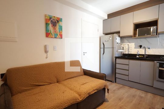 Sala de apartamento para alugar com 2 quartos, 32m² em Jardim Monte Kemel, São Paulo