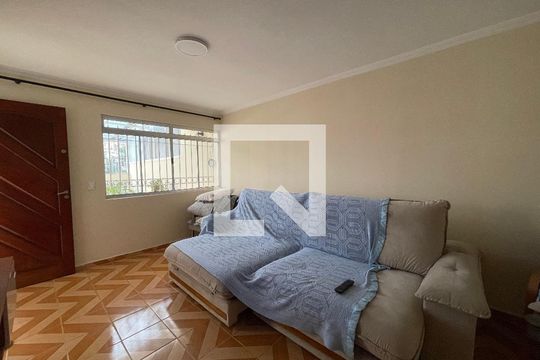 Sala de casa à venda com 3 quartos, 210m² em Rio Pequeno, São Paulo