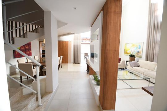Sala de casa de condomínio à venda com 3 quartos, 364m² em Alphaville Dom Pedro, Campinas