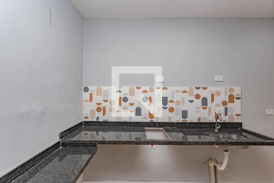 Cozinha de kitnet/studio para alugar com 1 quarto, 35m² em Aclimação, São Paulo