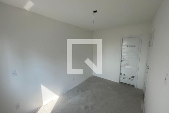 Suíte de apartamento à venda com 2 quartos, 50m² em Vila Augusta, Guarulhos