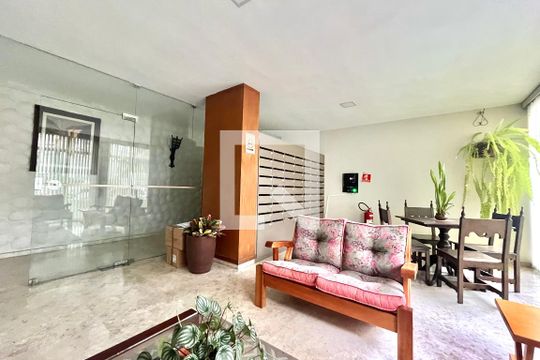 Hall social de apartamento à venda com 2 quartos, 80m² em Vila Clementino, São Paulo