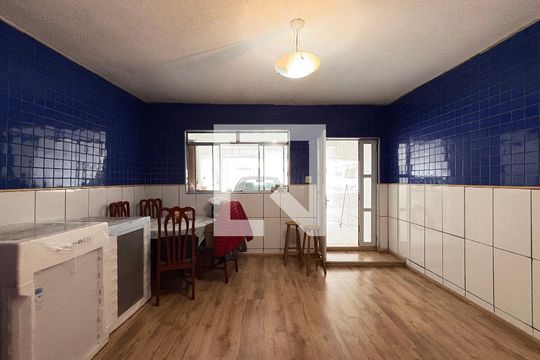 Sala de casa à venda com 3 quartos, 302m² em Parque Itrapoã, Santo André