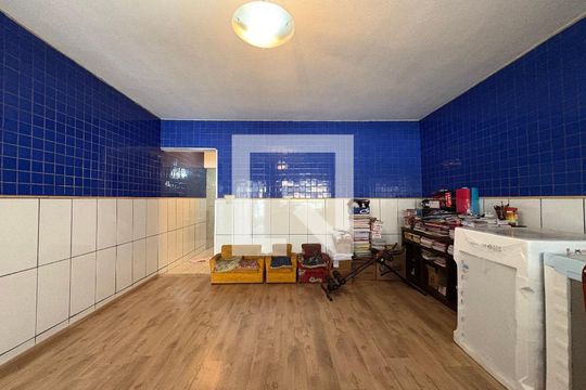 Sala de casa à venda com 3 quartos, 302m² em Parque Itrapoã, Santo André
