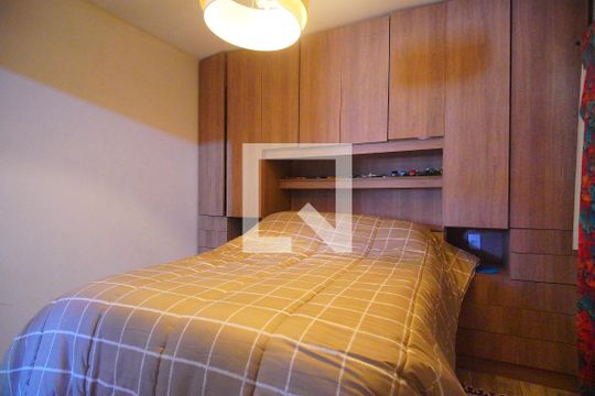 Quarto 1  de casa à venda com 2 quartos, 430m² em Ideal, Novo Hamburgo
