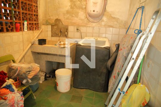 Área de Serviço de casa à venda com 1 quarto, 308m² em Vila Goncalves, São Bernardo do Campo