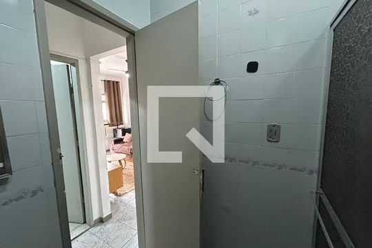 Banheiro Social casa 2 de casa à venda com 5 quartos, 180m² em Todos Os Santos, Rio de Janeiro