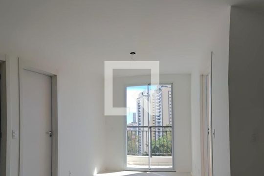 Sala de apartamento à venda com 2 quartos, 36m² em Jardim Peri Peri, São Paulo