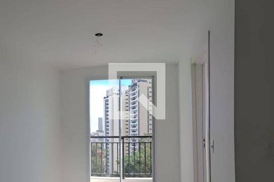 Sala de apartamento à venda com 2 quartos, 36m² em Jardim Peri Peri, São Paulo