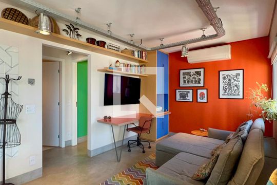 Sala/Cozinha de apartamento à venda com 1 quarto, 60m² em Pinheiros, São Paulo