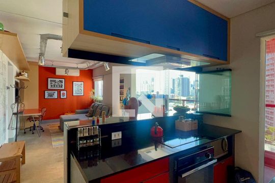 Sala/Cozinha de apartamento à venda com 1 quarto, 60m² em Pinheiros, São Paulo