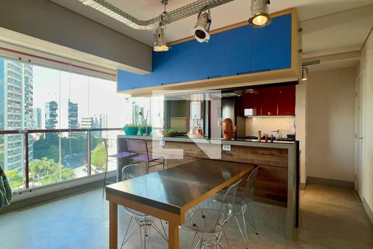 Sala/Cozinha de apartamento à venda com 1 quarto, 60m² em Pinheiros, São Paulo
