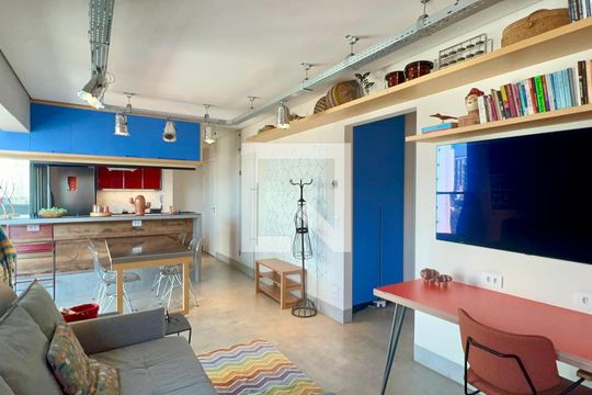Sala/Cozinha de apartamento à venda com 1 quarto, 60m² em Pinheiros, São Paulo