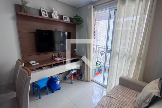 Sala de apartamento à venda com 2 quartos, 62m² em Jardim das Bandeiras, Campinas