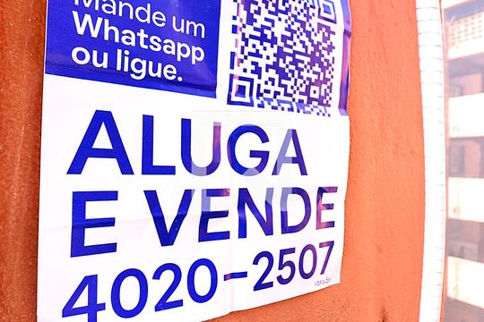 Placa de apartamento à venda com 2 quartos, 56m² em Alves Dias, São Bernardo do Campo