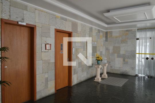 Elevadores de apartamento à venda com 2 quartos, 97m² em Bosque da Saúde, São Paulo