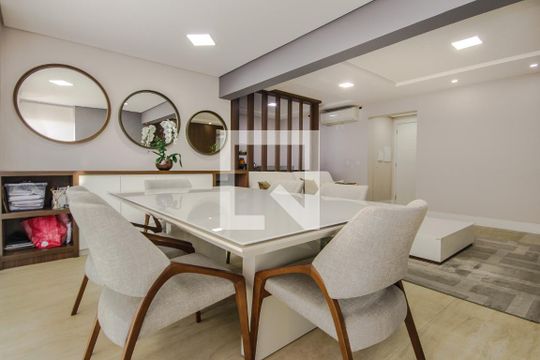 Sala de apartamento para alugar com 2 quartos, 85m² em Itaim Bibi, São Paulo