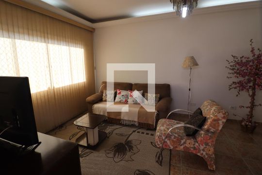 Sala de casa à venda com 3 quartos, 232m² em Umuarama, Osasco