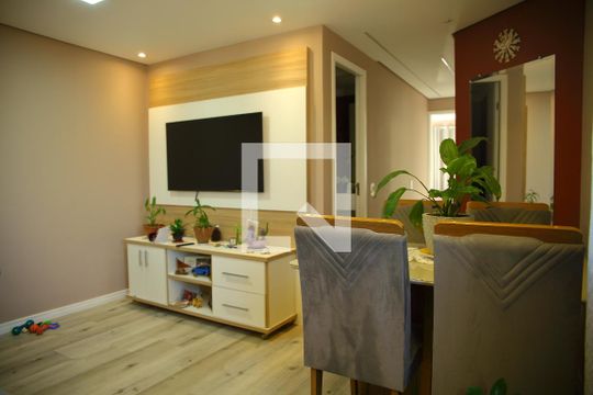 Sala de apartamento para alugar com 2 quartos, 64m² em Vila Euro, São Bernardo do Campo
