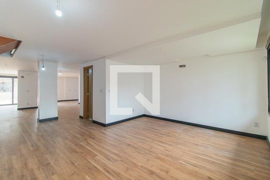 Sala de casa à venda com 3 quartos, 300m² em Jardim Botânico, Porto Alegre