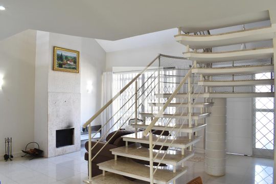 Sala  de casa para alugar com 4 quartos, 420m² em Jardim Social, Curitiba