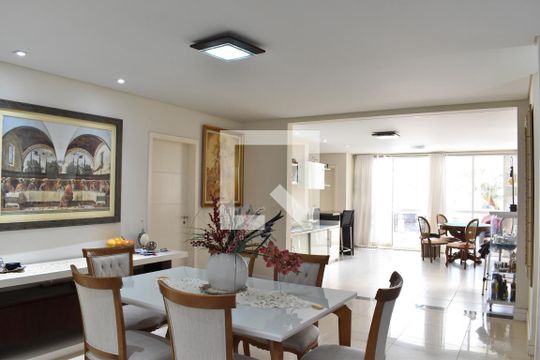 Sala de Jantar de casa para alugar com 4 quartos, 420m² em Jardim Social, Curitiba