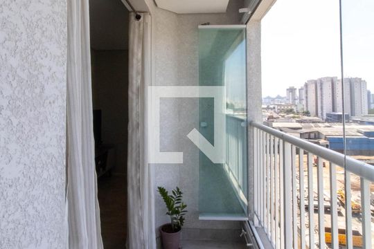 Varanda de apartamento à venda com 1 quarto, 42m² em Vila Sao Joao, Guarulhos