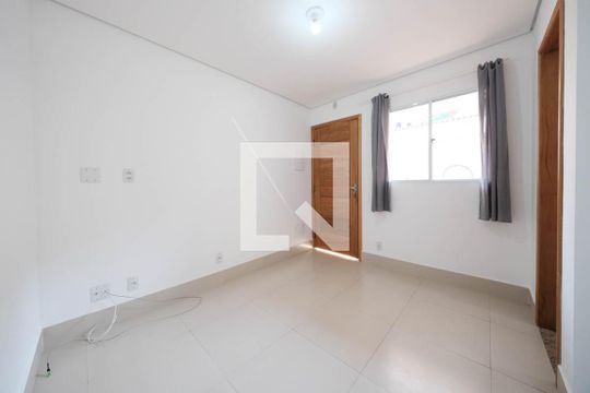 Sala/Cozinha de apartamento à venda com 1 quarto, 30m² em Penha de França, São Paulo