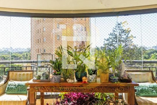 Apartamento à venda com 4 quartos, 463m² em Vila Nova Conceição, São Paulo