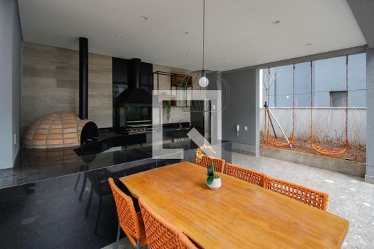 Área comum de apartamento para alugar com 2 quartos, 85m² em City América, São Paulo