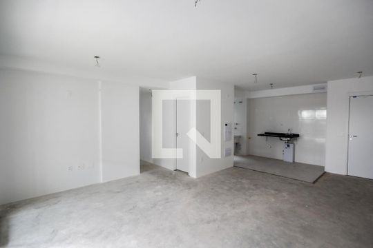 Sala de apartamento à venda com 2 quartos, 85m² em City América, São Paulo