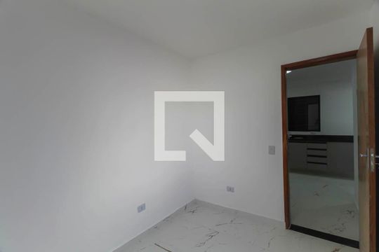 Quarto de apartamento para alugar com 1 quarto, 27m² em Vila Paulo Silas, São Paulo