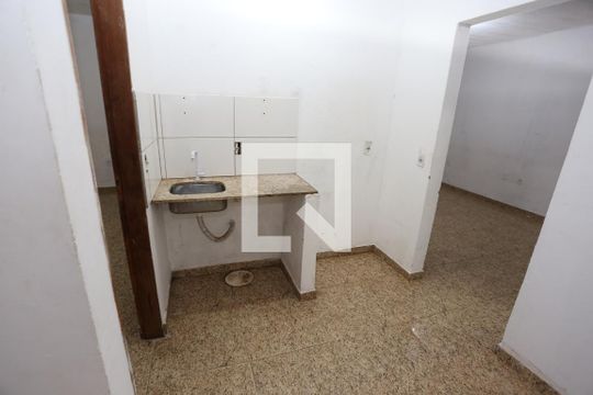 Cozinha de casa para alugar com 2 quartos, 46m² em Samambaia Sul, Brasília