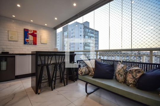 Varanda de apartamento à venda com 3 quartos, 113m² em Jardim Vazani, São Paulo