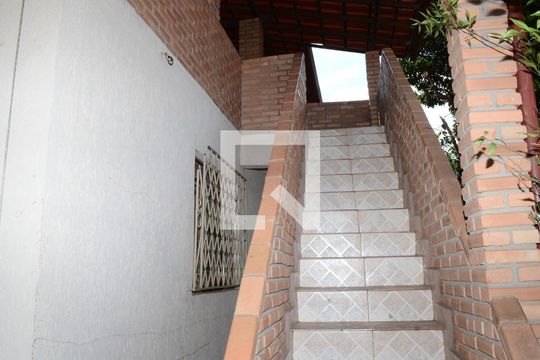 Área comum de casa à venda com 4 quartos, 250m² em Goiânia, Belo Horizonte