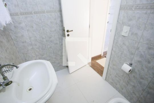 Lavabo de casa de condomínio à venda com 7 quartos, 510m² em Anil, Rio de Janeiro