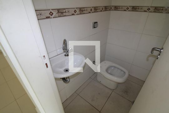 Lavabo da Sala de casa à venda com 3 quartos, 210m² em Sítio do Morro, São Paulo