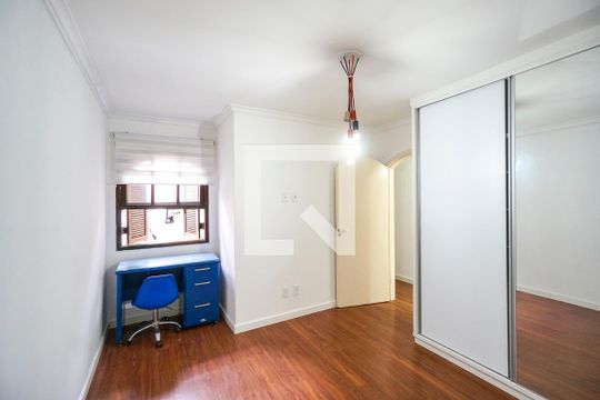 Quarto 2 de casa para alugar com 3 quartos, 125m² em Vila Carrão, São Paulo