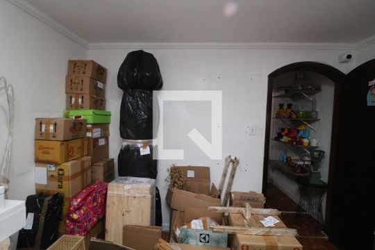 Quarto 2 de casa à venda com 4 quartos, 270m² em Vila Antonieta, São Paulo