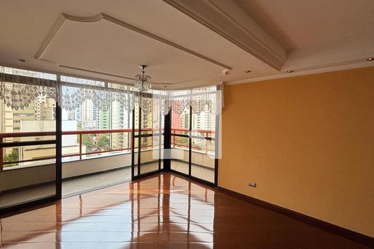 Sala de apartamento à venda com 3 quartos, 180m² em Jardim, Santo André