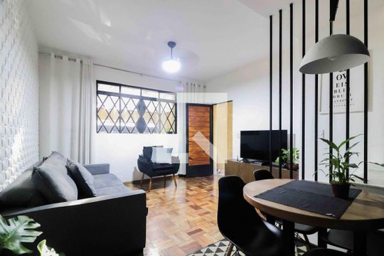 Sala de casa à venda com 2 quartos, 120m² em Jardim Cambara, São Paulo