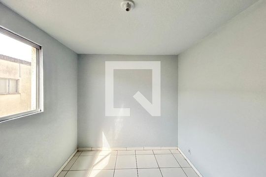 Quarto 1 de apartamento para alugar com 2 quartos, 43m² em Santo Afonso, Novo Hamburgo