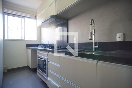 Cozinha de apartamento à venda com 2 quartos, 42m² em Operário, Novo Hamburgo