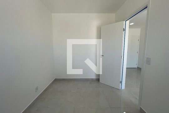 Quarto 1 de apartamento para alugar com 2 quartos, 39m² em Vila Sonia, São Paulo