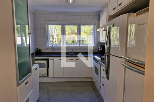 Cozinha de casa de condomínio à venda com 4 quartos, 290m² em Loteamento Arboreto dos Jequitibas (sousas), Campinas