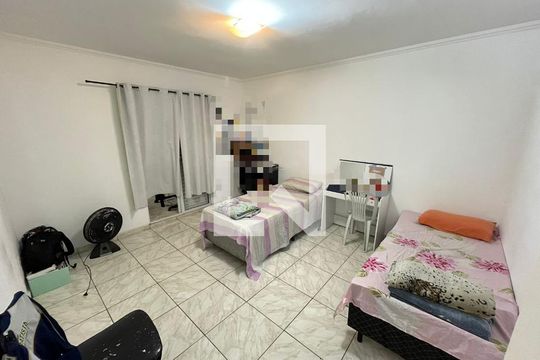 Quarto 2 de casa à venda com 2 quartos, 100m² em Jardim Santa Mena, Guarulhos