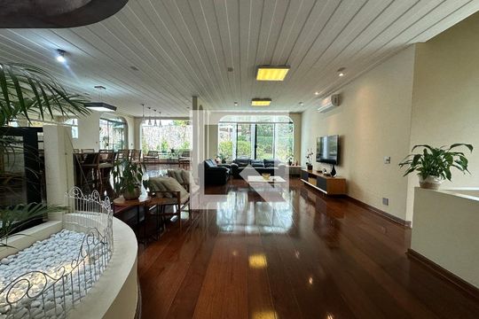 Sala de casa à venda com 4 quartos, 700m² em Alphaville Residencial Dois, Barueri
