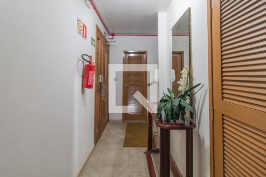 Hall social de apartamento à venda com 2 quartos, 100m² em Praia de Belas, Porto Alegre