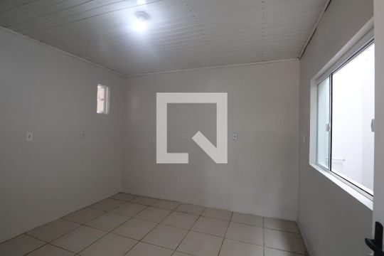 Quarto 1 de casa para alugar com 2 quartos, 100m² em Harmonia, Canoas